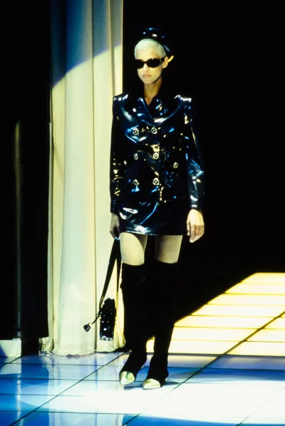 Look 3